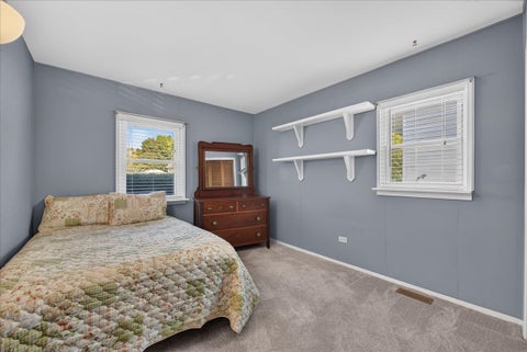 Tiny photo for 137 Saint Armand Lane, Wheeling, IL 60090 (MLS # 12795020)