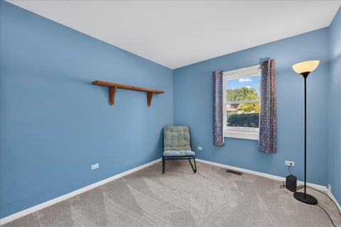 Tiny photo for 137 Saint Armand Lane, Wheeling, IL 60090 (MLS # 12795020)