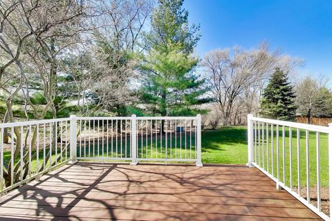 Tiny photo for 985 Oak Ridge Boulevard, Elgin, IL 60120 (MLS # 12586718)