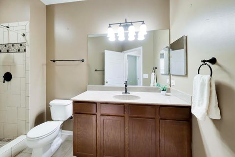 Tiny photo for 985 Oak Ridge Boulevard, Elgin, IL 60120 (MLS # 12586718)