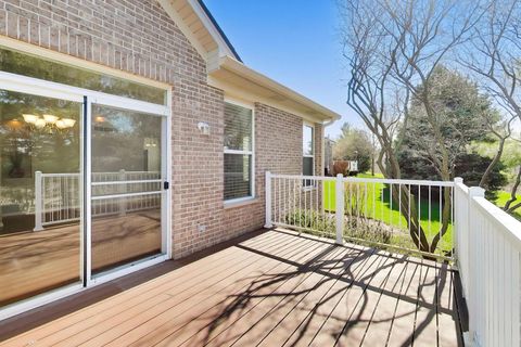 Tiny photo for 985 Oak Ridge Boulevard, Elgin, IL 60120 (MLS # 12586718)