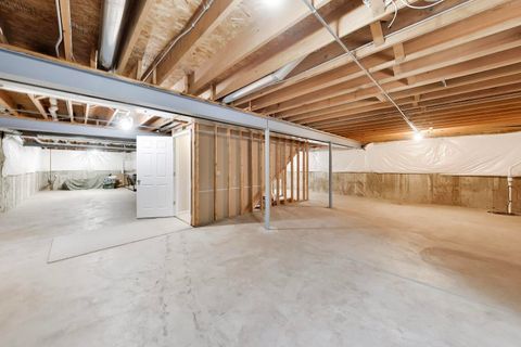 Tiny photo for 985 Oak Ridge Boulevard, Elgin, IL 60120 (MLS # 12586718)