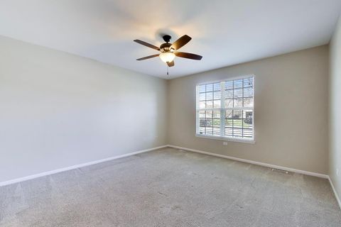 Tiny photo for 985 Oak Ridge Boulevard, Elgin, IL 60120 (MLS # 12586718)