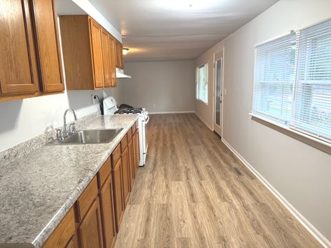 Tiny photo for 308 Amarillo Court, Carpentersville, IL 60110 (MLS # 12494053)