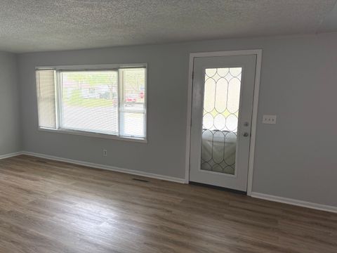 Tiny photo for 308 Amarillo Court, Carpentersville, IL 60110 (MLS # 12494053)