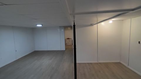 Tiny photo for 1307 Glenwood Road, Bloomington, IL 61704 (MLS # 12541206)