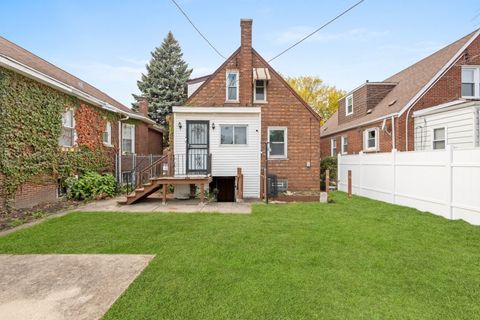 Tiny photo for 10637 S Normal Avenue, Chicago, IL 60628 (MLS # 12500139)