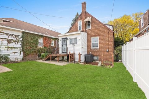Tiny photo for 10637 S Normal Avenue, Chicago, IL 60628 (MLS # 12500139)