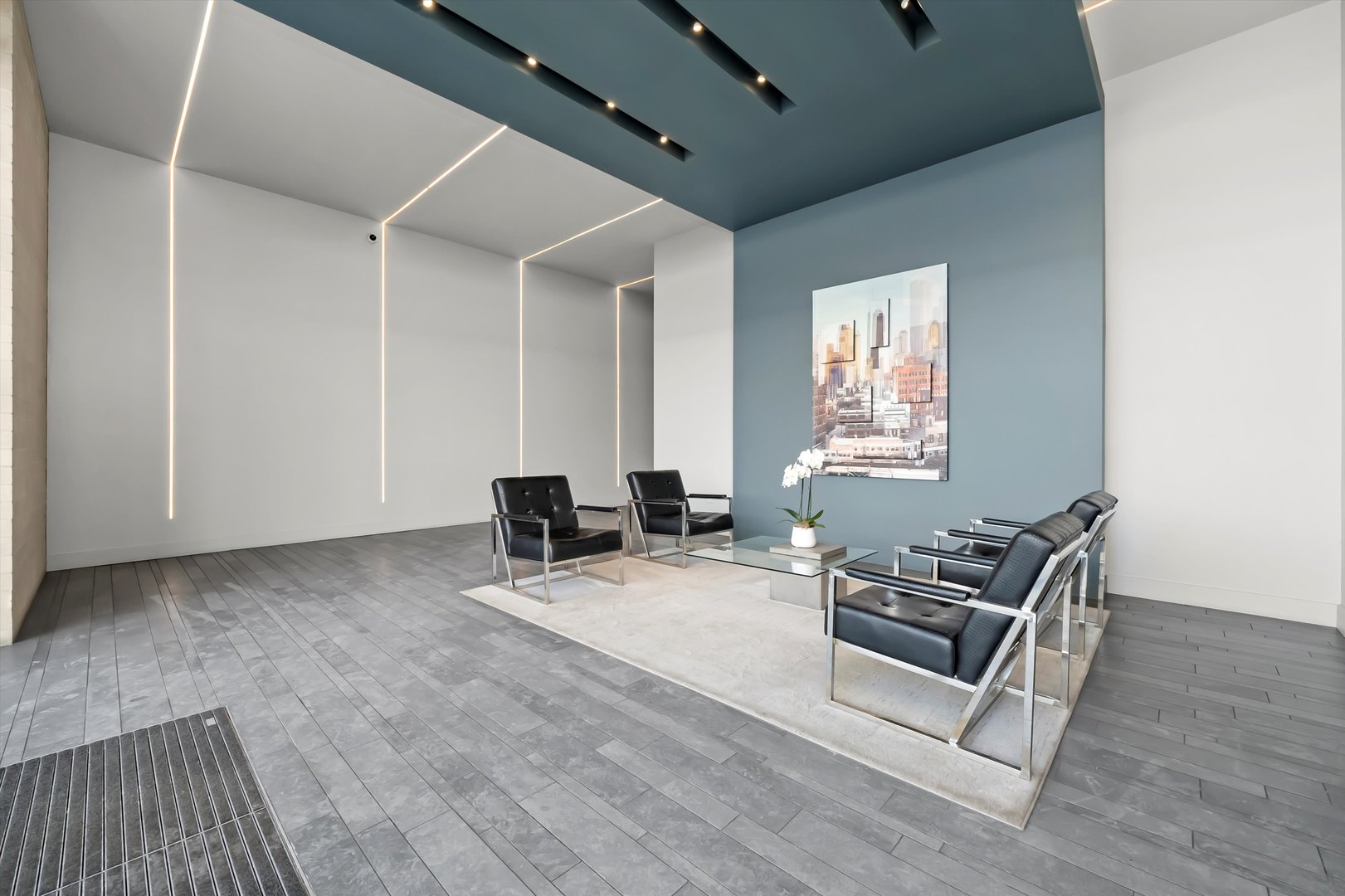 367 W Locust Street 304