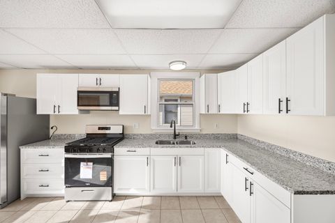 Tiny photo for 1706 N 15th Avenue, Melrose Park, IL 60160 (MLS # 12619003)