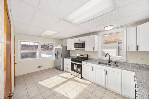 Tiny photo for 1706 N 15th Avenue, Melrose Park, IL 60160 (MLS # 12619003)
