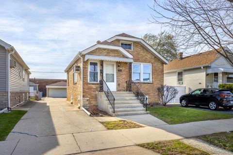 Photo of 1706 N 15th Avenue, Melrose Park, IL 60160 (MLS # 12619003)