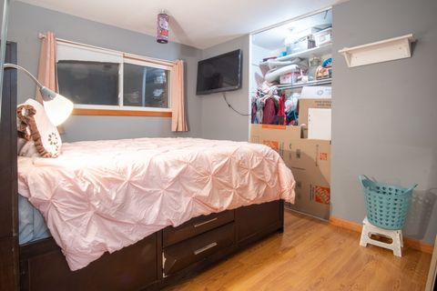 Tiny photo for 15222 Hamlin Avenue, Midlothian, IL 60445 (MLS # 12567488)