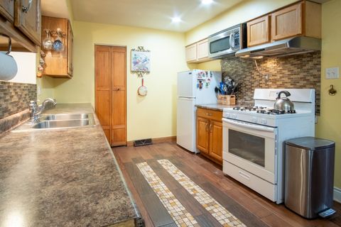 Tiny photo for 15222 Hamlin Avenue, Midlothian, IL 60445 (MLS # 12567488)