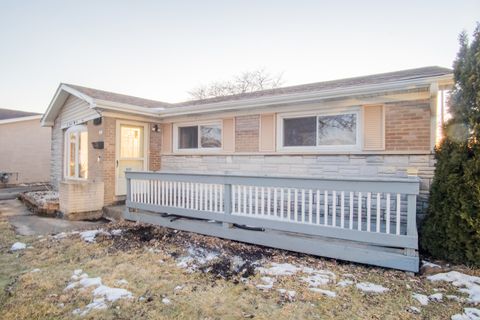 Tiny photo for 15222 Hamlin Avenue, Midlothian, IL 60445 (MLS # 12567488)