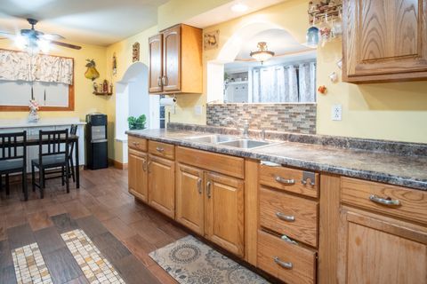 Tiny photo for 15222 Hamlin Avenue, Midlothian, IL 60445 (MLS # 12567488)