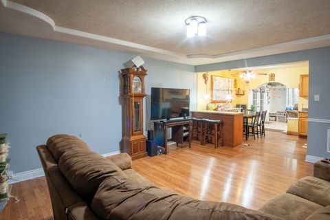 Tiny photo for 15222 Hamlin Avenue, Midlothian, IL 60445 (MLS # 12567488)