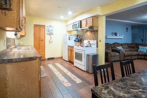 Tiny photo for 15222 Hamlin Avenue, Midlothian, IL 60445 (MLS # 12567488)