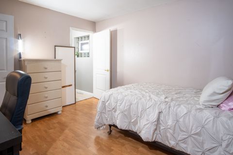 Tiny photo for 15222 Hamlin Avenue, Midlothian, IL 60445 (MLS # 12567488)