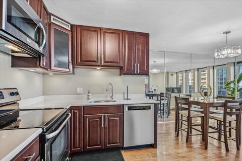 Tiny photo for 100 E Walton Street #33A, Chicago, IL 60611 (MLS # 12495604)