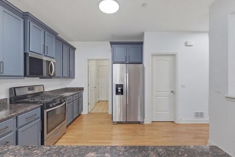 Tiny photo for 301 Nicole Way, Itasca, IL 60143 (MLS # 12575695)