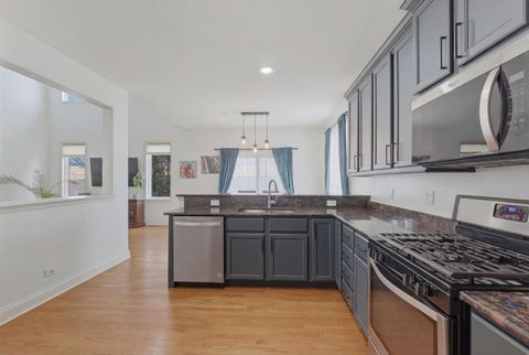 Tiny photo for 301 Nicole Way, Itasca, IL 60143 (MLS # 12575695)