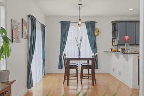 Tiny photo for 301 Nicole Way, Itasca, IL 60143 (MLS # 12575695)