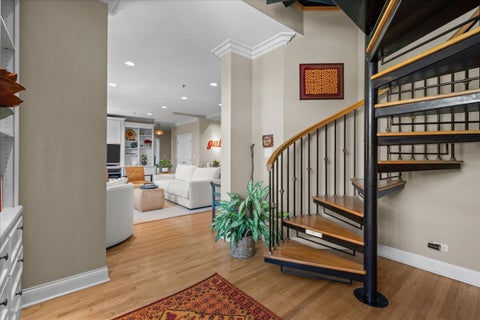 Tiny photo for 25 Ronan Road #204, Highwood, IL 60040 (MLS # 12734404)