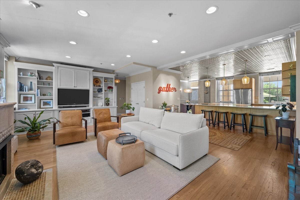 25 Ronan Road 204