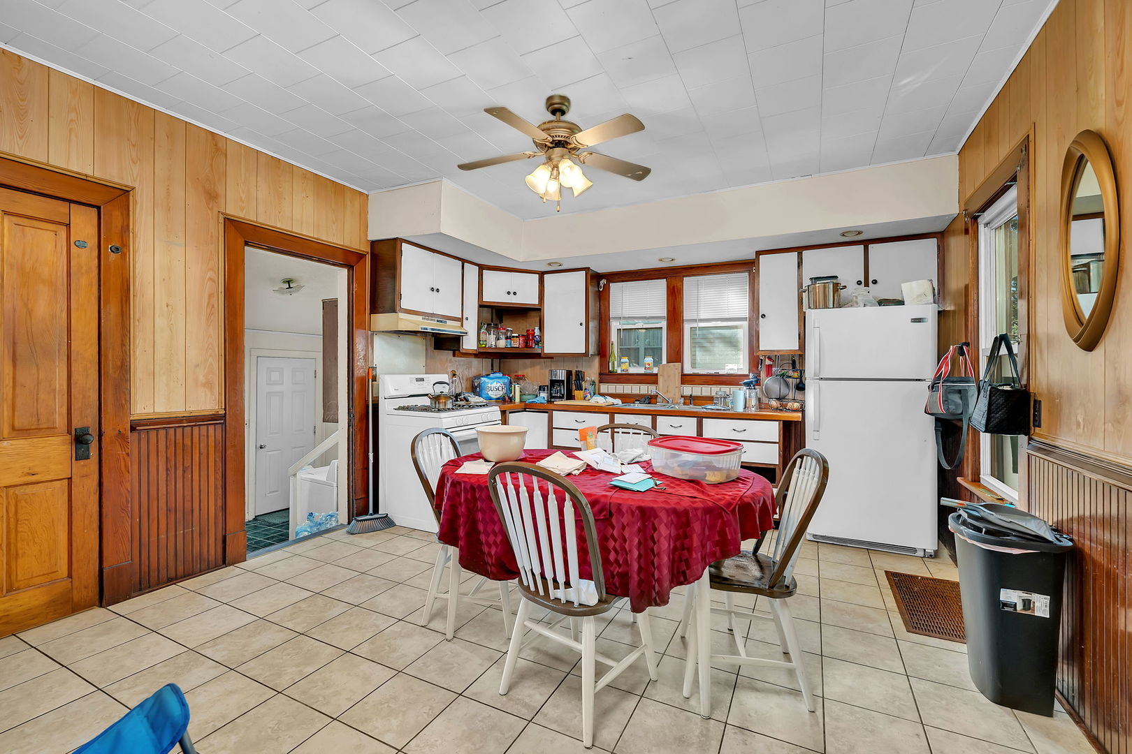 309 E Elk Street