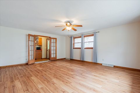 Tiny photo for 8710 N 2100 East Road, Downs, IL 61736 (MLS # 12533818)