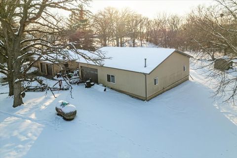 Tiny photo for 8710 N 2100 East Road, Downs, IL 61736 (MLS # 12533818)