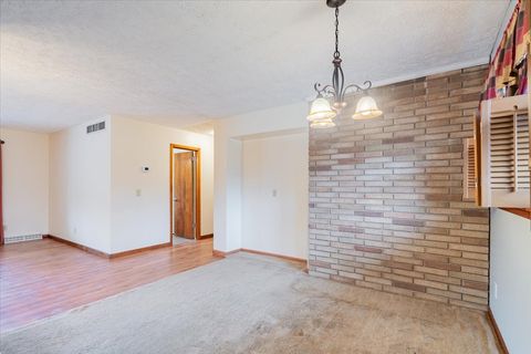 Tiny photo for 8710 N 2100 East Road, Downs, IL 61736 (MLS # 12533818)