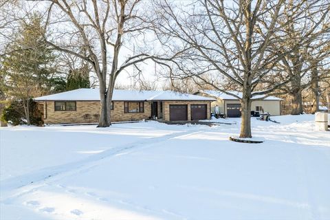 Tiny photo for 8710 N 2100 East Road, Downs, IL 61736 (MLS # 12533818)