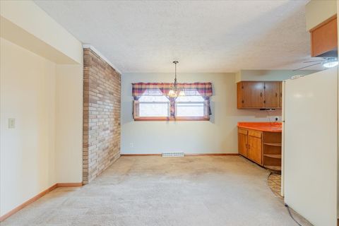 Tiny photo for 8710 N 2100 East Road, Downs, IL 61736 (MLS # 12533818)