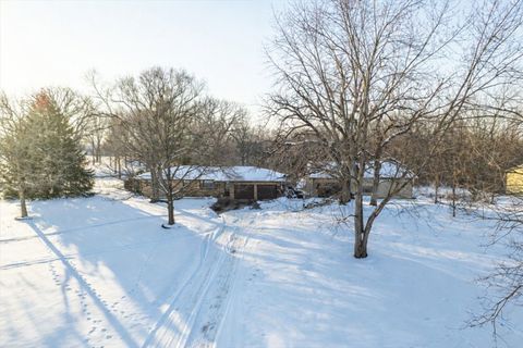 Tiny photo for 8710 N 2100 East Road, Downs, IL 61736 (MLS # 12533818)