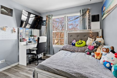 Tiny photo for 909 Brompton Circle, Bolingbrook, IL 60440 (MLS # 12596926)