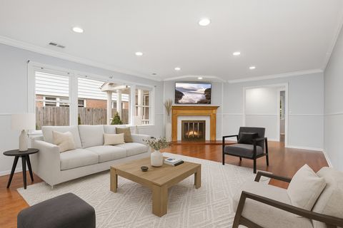 Tiny photo for 1460 Ferndale Avenue, Highland Park, IL 60035 (MLS # 12521677)