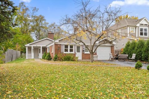 Tiny photo for 1460 Ferndale Avenue, Highland Park, IL 60035 (MLS # 12521677)