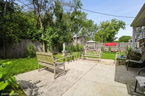 Tiny photo for 1460 Ferndale Avenue, Highland Park, IL 60035 (MLS # 12521677)