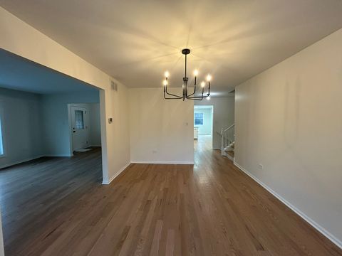 Tiny photo for 13910 Green Valley Drive, Orland Park, IL 60467 (MLS # 12592148)