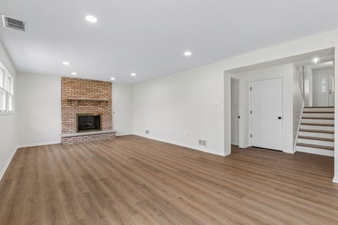 Tiny photo for 13910 Green Valley Drive, Orland Park, IL 60467 (MLS # 12592148)