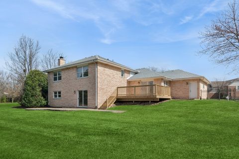 Tiny photo for 13910 Green Valley Drive, Orland Park, IL 60467 (MLS # 12592148)