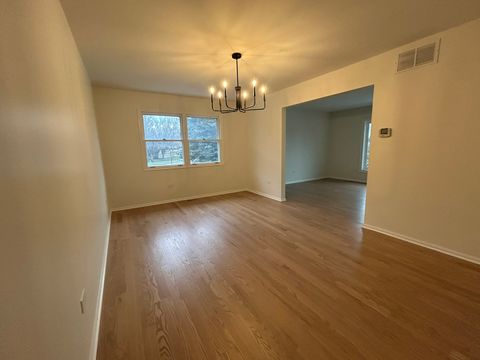 Tiny photo for 13910 Green Valley Drive, Orland Park, IL 60467 (MLS # 12592148)