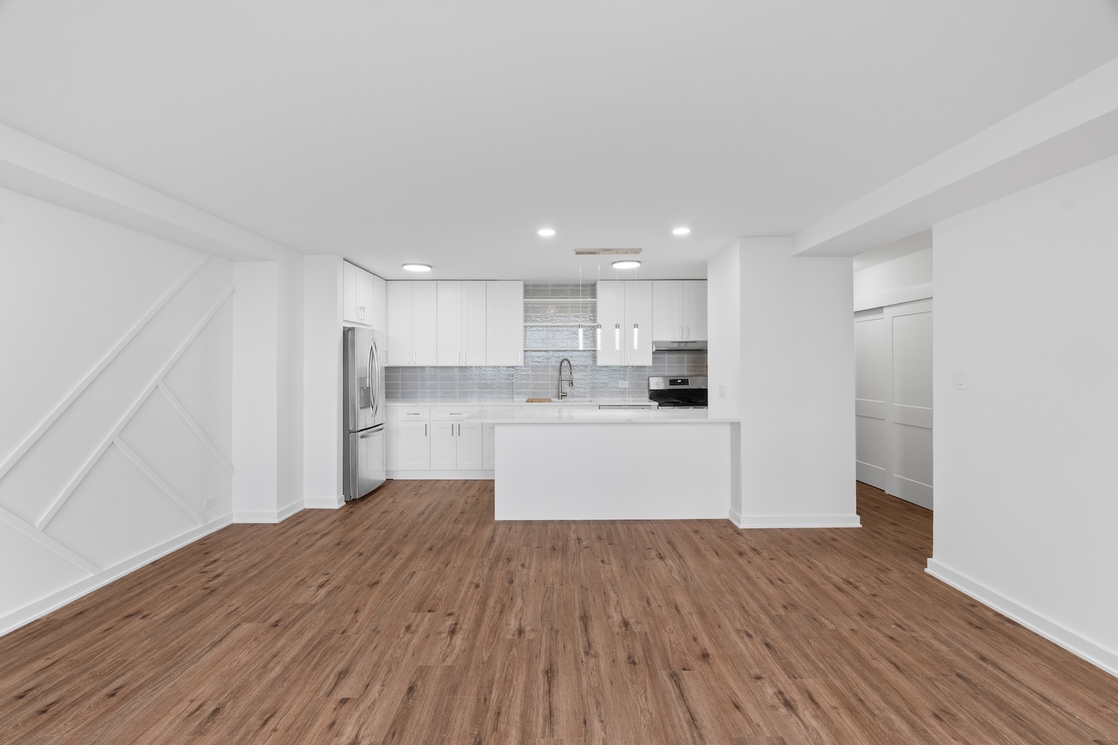 3950 N Lake Shore Drive 1617C