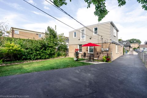 Tiny photo for 2050 N 19th Avenue, Melrose Park, IL 60160 (MLS # 12475446)