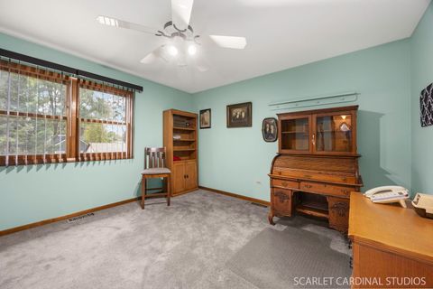 Tiny photo for 28W569 Warrenville Road, Warrenville, IL 60555 (MLS # 12497390)