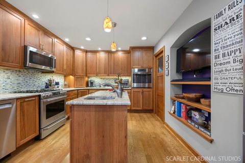 Tiny photo for 28W569 Warrenville Road, Warrenville, IL 60555 (MLS # 12497390)