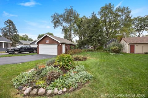 Tiny photo for 28W569 Warrenville Road, Warrenville, IL 60555 (MLS # 12497390)