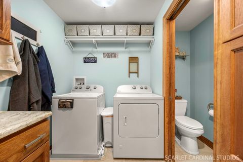 Tiny photo for 28W569 Warrenville Road, Warrenville, IL 60555 (MLS # 12497390)